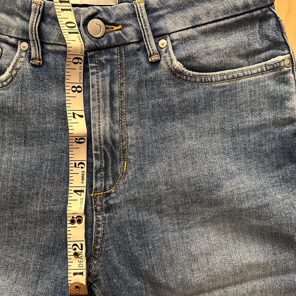 Like-New- Joe's Blue High Rise Skinny Ankle Jeans (26) - Picture 7 of 9
